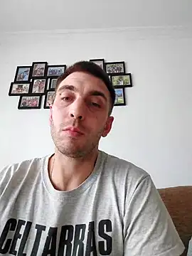 Snapshot of rubio009 chatting on February 22, 2:37 pm rubio009 online show from February 22, 2:37 pm