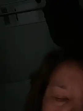 Snapshot of Youyou_12 chatting on February 4, 1:22 am Youyou 12 online show from February 4, 1:22 am