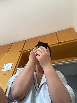 Youyou 12 online show from March 31, 12:23 am