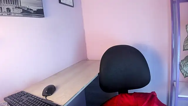 Snapshot of Camilo_X_x chatting on July 15, 8:58 pm Camilo X x online show from July 15, 8:58 pm
