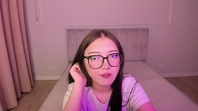 Snapshot of say7maya chatting on February 16, 3:46 am say7maya online show from February 16, 3:46 am