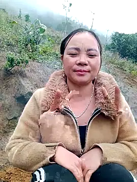 neyney110 online show from February 3, 6:40 am