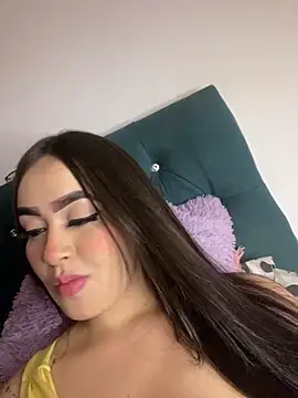 KandyKitty online show from February 12, 11:55 pm