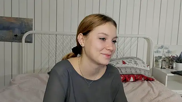 Snapshot of JadwigaTagliavia chatting on February 8, 8:23 pm JadwigaTagliavia online show from February 8, 8:23 pm