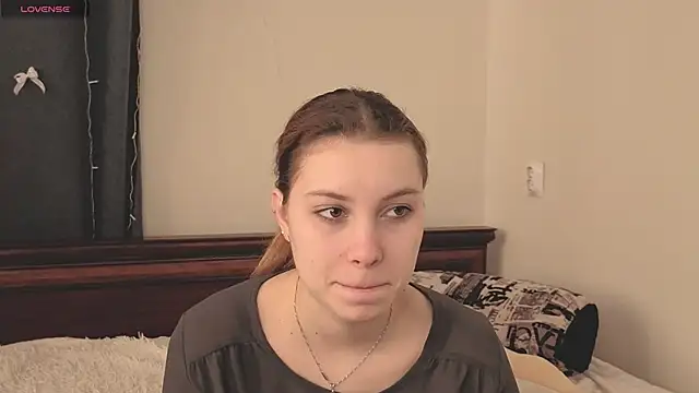 JadwigaTagliavia online show from March 27, 9:10 am