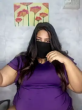 Snapshot of Cute_G chatting on April 25, 7:00 pm Cute G online show from April 25, 7:00 pm
