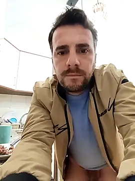 Snapshot of NatanCasad0 chatting on February 5, 6:51 am NatanCasad0 online show from February 5, 6:51 am