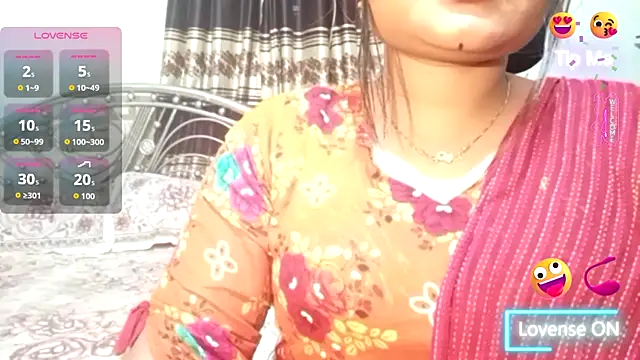 Snapshot of Nusrat_Faria chatting on July 21, 9:28 pm Nusrat Faria online show from July 21, 9:28 pm