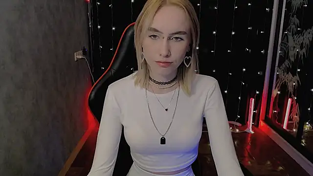 crybambi online show from February 5, 6:56 pm