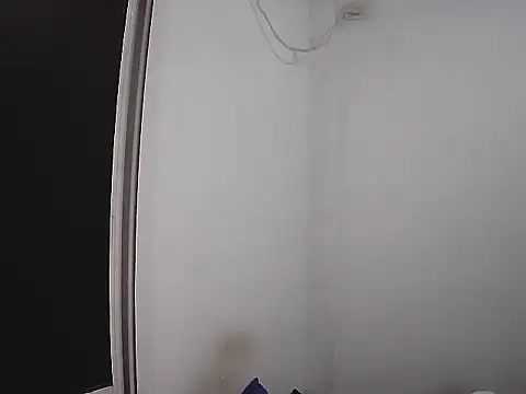 Snapshot of JonatanBail chatting on March 1, 1:07 am JonatanBail online show from March 1, 1:07 am