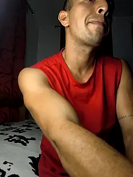 Snapshot of logan-31 chatting on February 11, 2:16 am logan-31 online show from February 11, 2:16 am