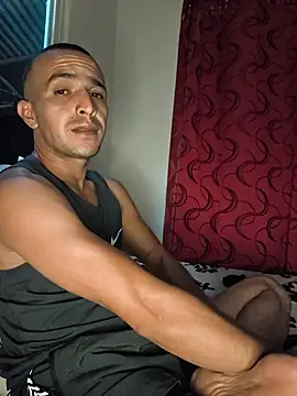 Snapshot of logan-31 chatting on March 3, 4:51 am logan-31 online show from March 3, 4:51 am