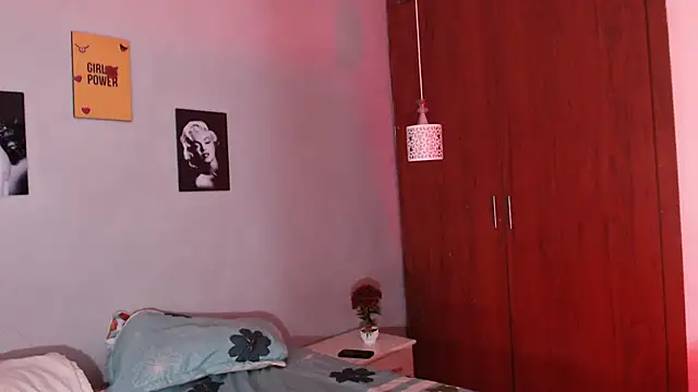 arianna rossi11 online show from March 14, 1:16 pm