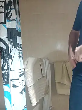 Snapshot of dollar_sub chatting on February 28, 6:53 pm dollar sub online show from February 28, 6:53 pm