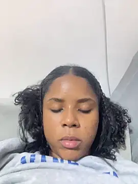 Snapshot of LIA_PARKERR chatting on February 8, 10:46 pm LIA PARKERR online show from February 8, 10:46 pm