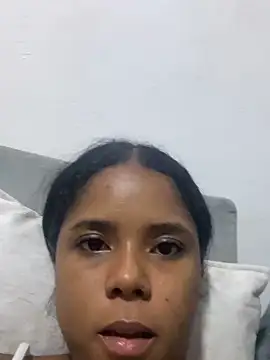 Snapshot of LIA_PARKERR chatting on February 10, 6:17 am LIA PARKERR online show from February 10, 6:17 am