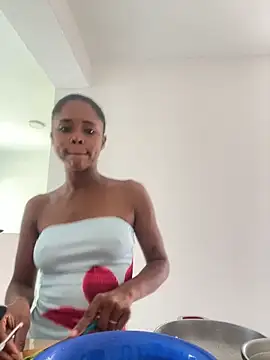 Snapshot of LIA_PARKERR chatting on February 28, 4:08 pm LIA PARKERR online show from February 28, 4:08 pm