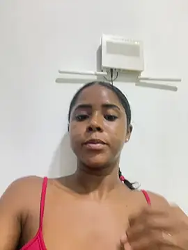 Snapshot of LIA_PARKERR chatting on May 25, 1:22 am LIA PARKERR online show from May 25, 1:22 am
