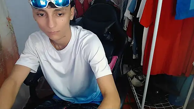 BOY 0914 online show from March 12, 6:19 am