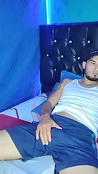 Snapshot of junior_men22 chatting on February 4, 12:55 pm junior men22 online show from February 4, 12:55 pm