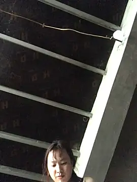 Snapshot of honeyyy110 chatting on February 11, 3:11 am honeyyy110 online show from February 11, 3:11 am