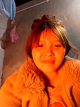 Snapshot of keobonggon1 chatting on February 8, 12:52 pm keobonggon1 online show from February 8, 12:52 pm