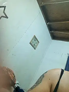 tuhardsexy online show from April 29, 11:11 pm