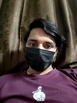 Snapshot of urs_daddy420 chatting on February 6, 1:03 pm urs daddy420 online show from February 6, 1:03 pm