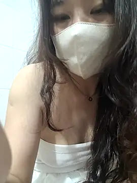 NinaKey online show from February 28, 4:08 pm