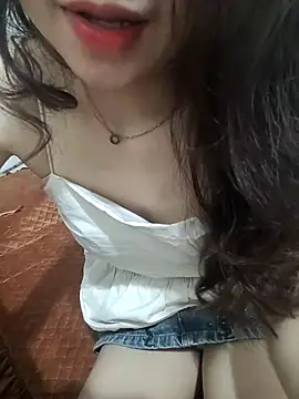 NinaKey online show from March 1, 5:59 pm