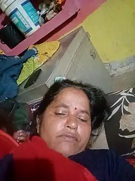 Snapshot of Gudid209896 chatting on February 17, 8:04 pm Gudid209896 online show from February 17, 8:04 pm