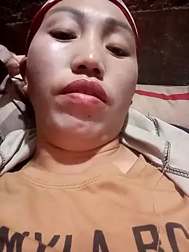 hot-luna- online show from March 7, 12:13 pm