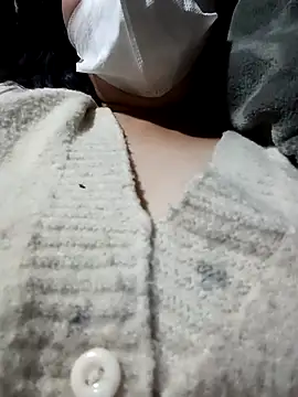 hot-luna- online show from March 30, 12:17 pm