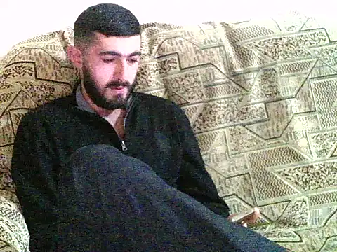 Snapshot of vgrr45534a chatting on February 11, 3:33 am vgrr45534a online show from February 11, 3:33 am