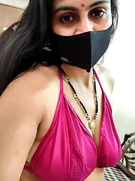 Snapshot of simran_sharma01 chatting on February 26, 6:23 am simran sharma01 online show from February 26, 6:23 am