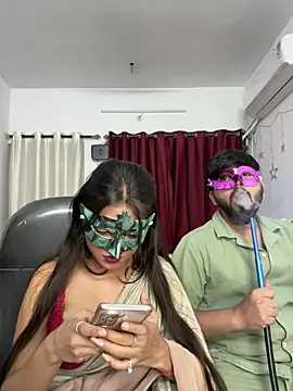 Snapshot of pooja_sexy79 chatting on April 18, 6:01 pm pooja sexy79 online show from April 18, 6:01 pm