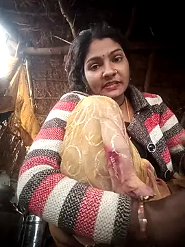 Hotty raghni online show from February 3, 2:53 am