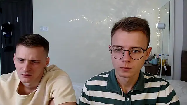 NikiKerryCum online show from June 14, 5:42 am