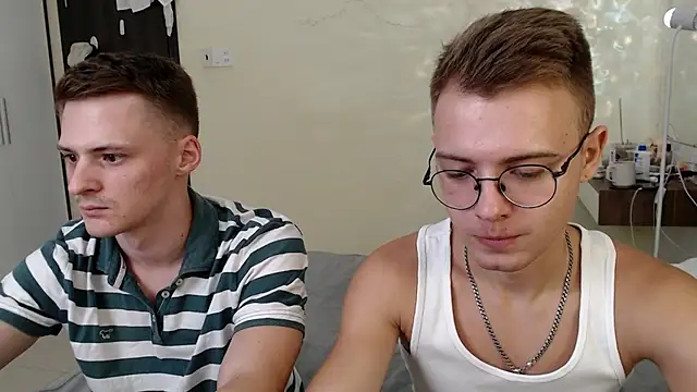 NikiKerryCum online show from July 5, 12:45 pm