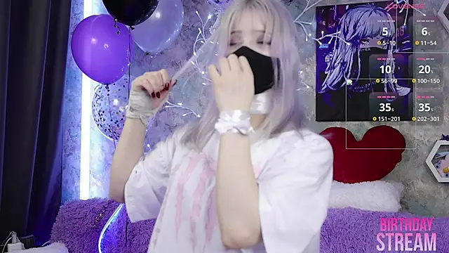 Yunakiss online show from March 29, 9:37 pm