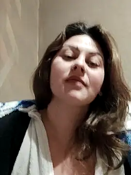 Snapshot of Soli9999 chatting on February 11, 4:39 am Soli9999 online show from February 11, 4:39 am