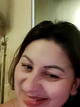 Snapshot of Soli9999 chatting on February 19, 5:42 pm Soli9999 online show from February 19, 5:42 pm