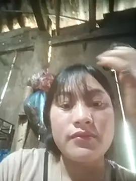 Snapshot of Momo-biki chatting on February 17, 5:26 am Momo-biki online show from February 17, 5:26 am