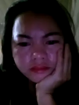 Snapshot of emlylyxinh chatting on February 15, 7:21 pm emlylyxinh online show from February 15, 7:21 pm