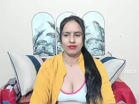 sara conorr online show from March 26, 3:45 am