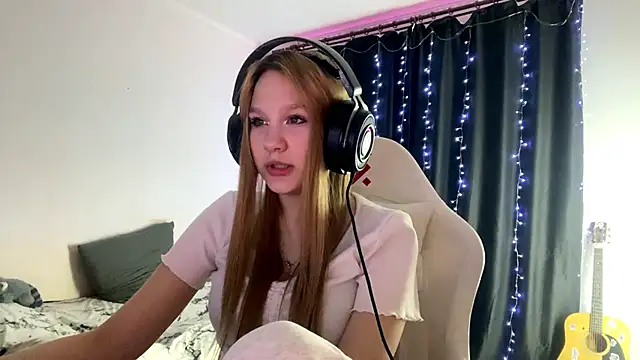 axin burnell online show from March 27, 5:45 pm