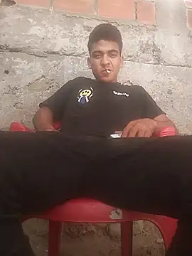 Snapshot of NikoHot_anatole chatting on February 5, 7:07 pm NikoHot anatole online show from February 5, 7:07 pm