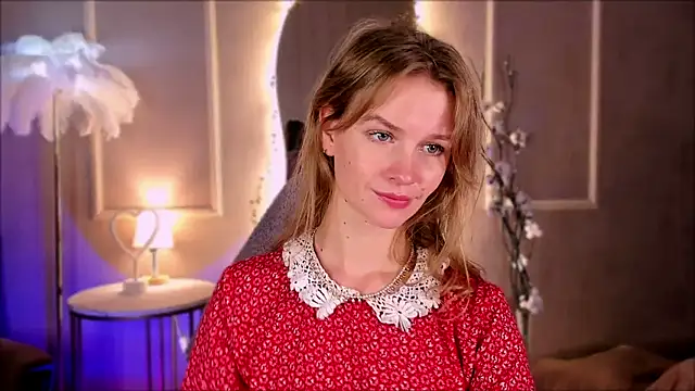 Snapshot of Crystal_Kris chatting on March 1, 1:57 pm Crystal Kris online show from March 1, 1:57 pm