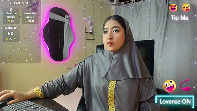 SamiraAwada online show from March 16, 6:45 pm