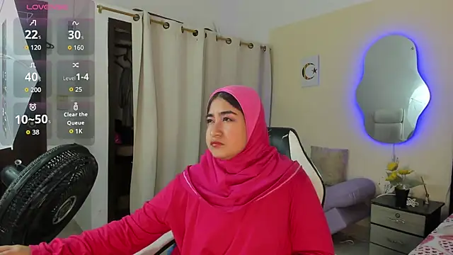 SamiraAwada online show from April 17, 6:55 pm